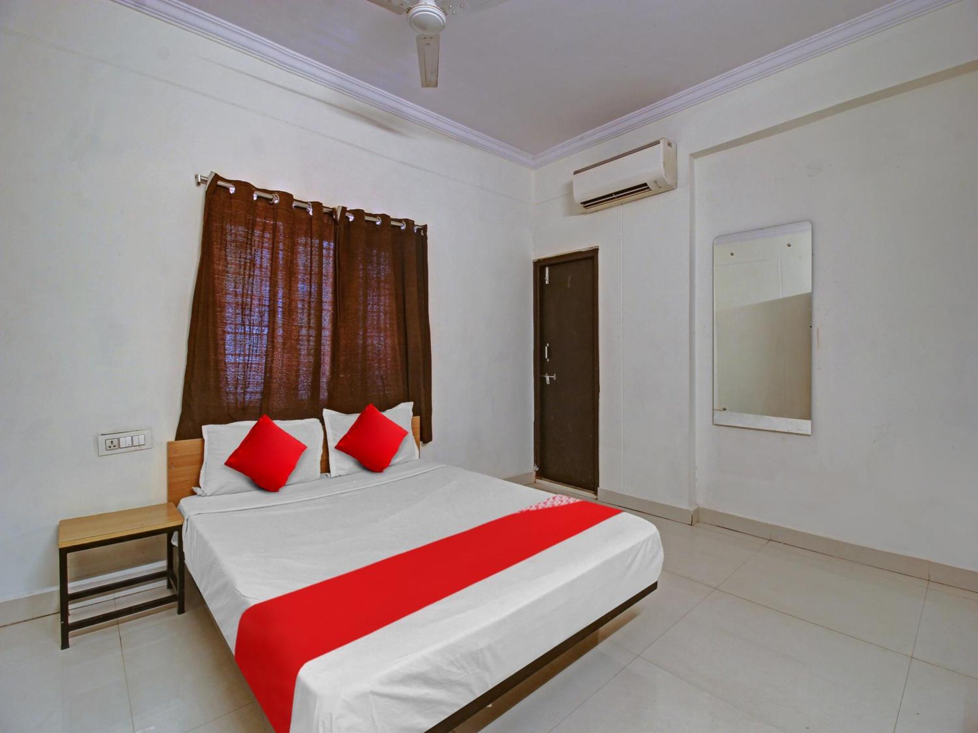 Hotel O Svr Silver Key Lingampalli 외부 사진