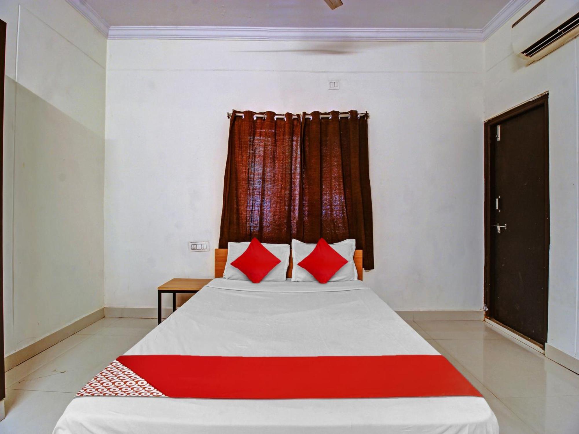 Hotel O Svr Silver Key Lingampalli 외부 사진