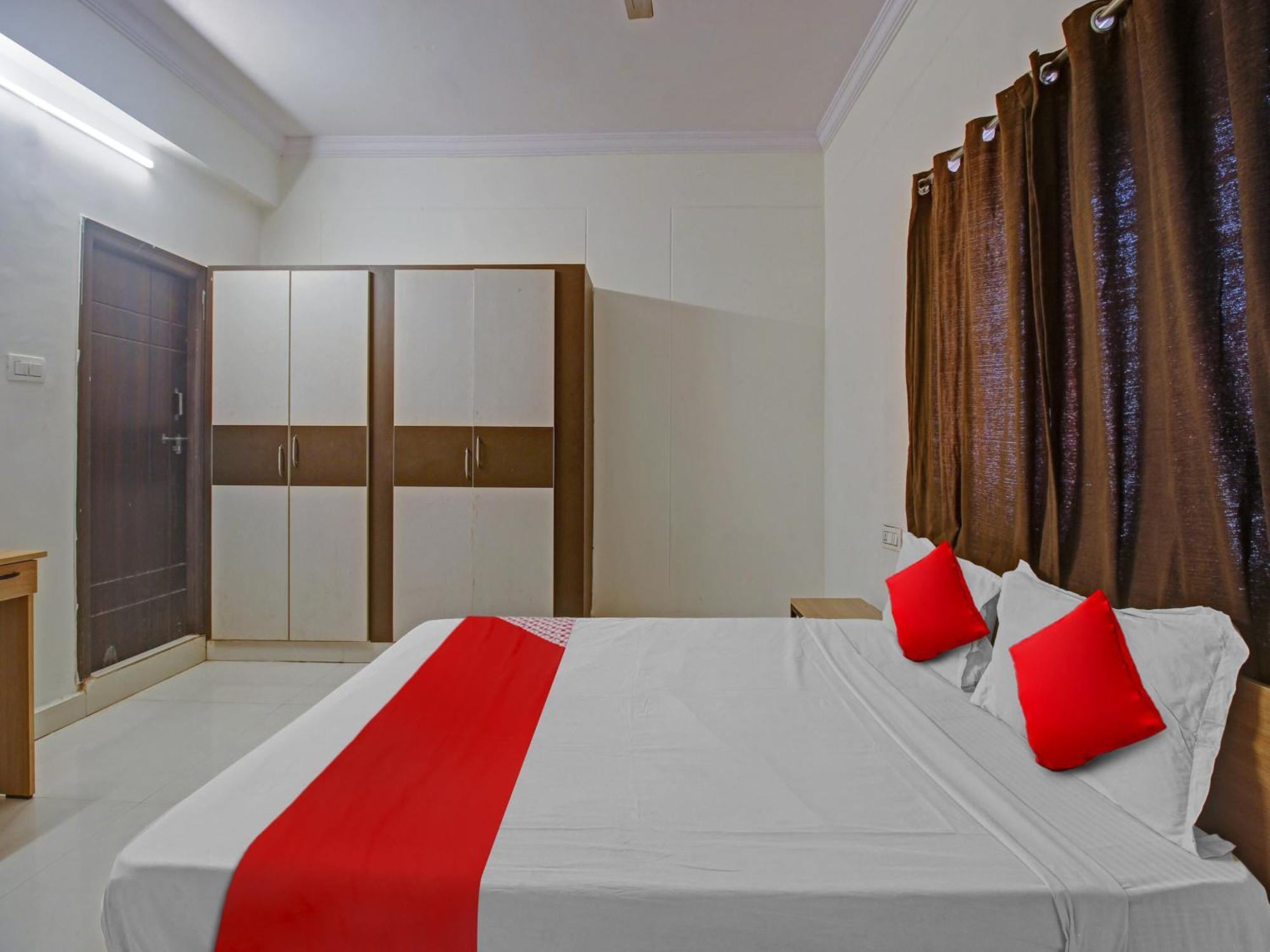 Hotel O Svr Silver Key Lingampalli 외부 사진
